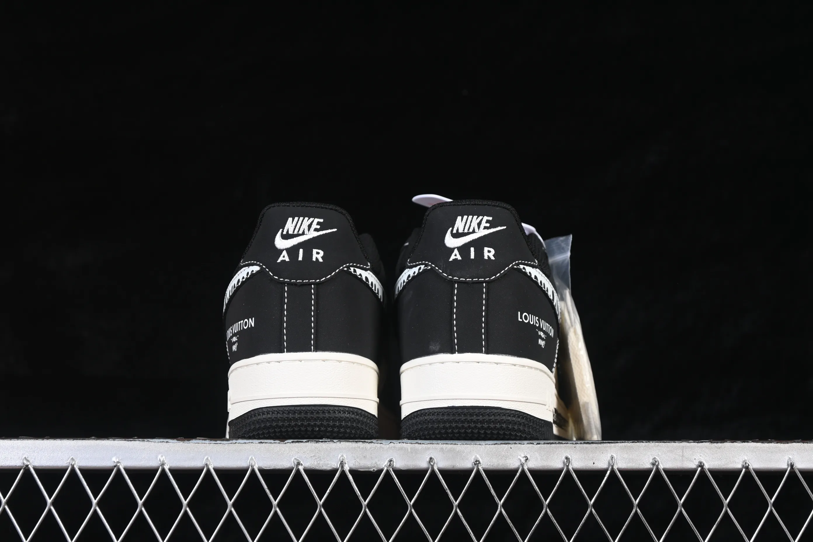 All categories Nk Air Force 1 Air Force series Nk Air Force 1 Low Air Force low-top Nike Air Force 1'07 Low Year of the Horse joint Air Force 1 low-top casual sneakers KG6699-F30
